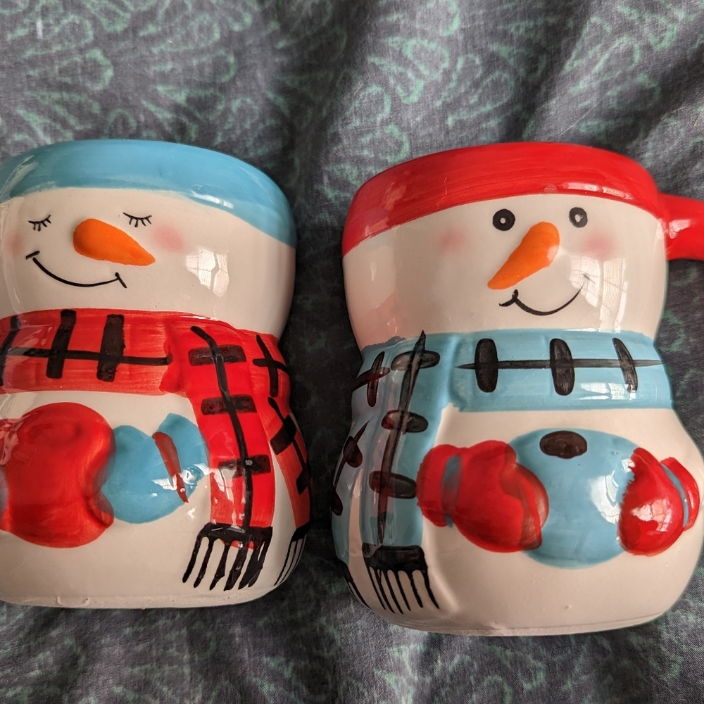 Bay Island hot cocoa snowmen mugs, set of two